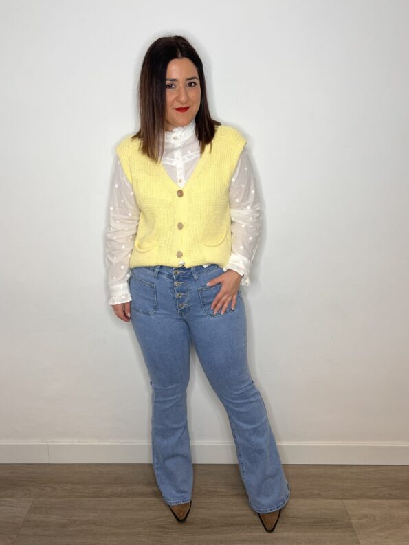 jeans flare botones bolsillos denim elastico mujer