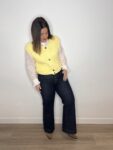 chaleco punto amarillo color temporada primavera 2025 moda mujer