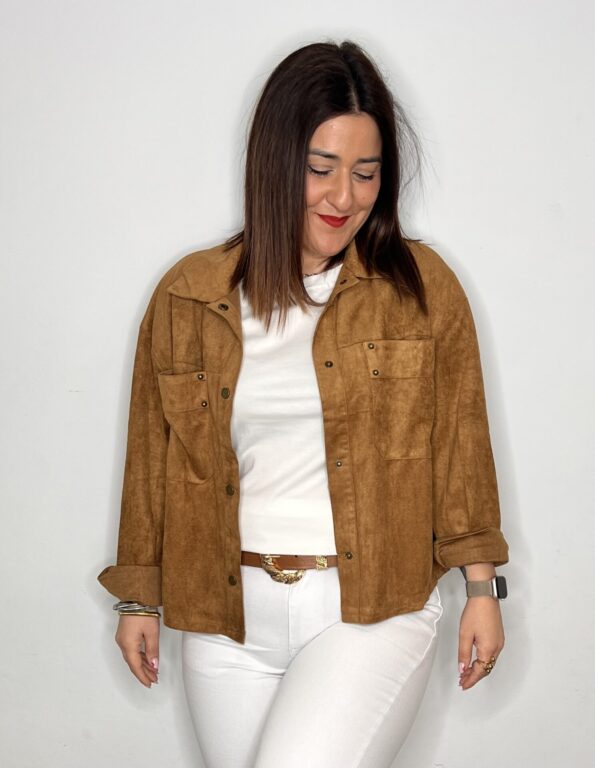 sobre camisa ante moda mujer