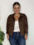 bomber marrón chocolate moda mujer otoño 2025