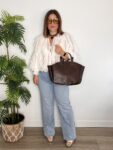 Bolso shopper estructurado en marron chocolate tendencias otoño invierno mujer joven 2025