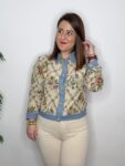 Chaqueta denim tapicería moda tendencia primavera mujer joven