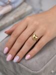 Anillo Cora– diseño elegante y moderno para mujer