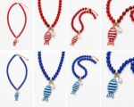 Collar cuentas pescao azulmoda tendencia verano cadiz mujer joven