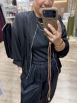 Chaqueta Bomber Satén Negra Mujer – Vístete con B