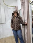 plumas Chaquetón Acolchado Marrón Moka con Capucha